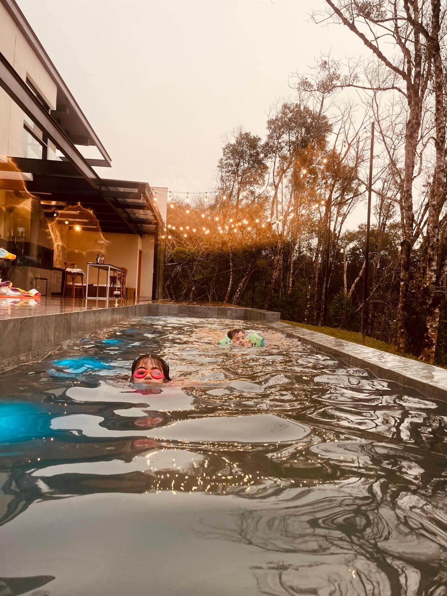 Paraiso Em Rancho Queimado Com Piscina Aquecida Extérieur photo